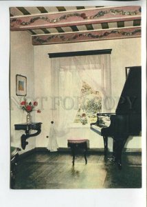 465814 POLAND Zhelyazova-Wola interior house composer Chopin Russian edition