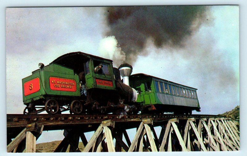 MT WASHINGTON, NH ~ COG RAILWAY TRAIN Under Steam on Trestle c1950s  Postcard