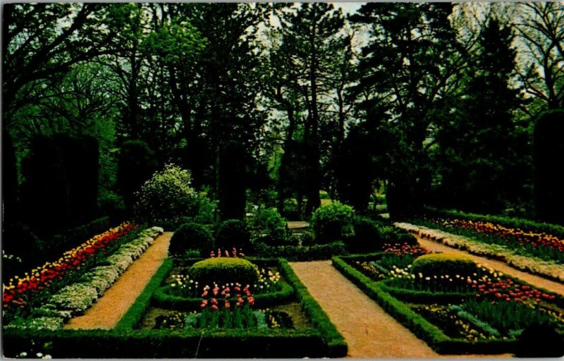 Bartlett Arboretum Belle Plaine Kansas Vintage Postcard Standard View Card 