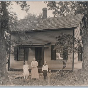 c1900s Family House Front RPPC Lovely Home Woods Residence Photo Boy Girl A187