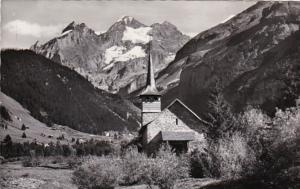 Switzerland Kandersteg Katholische Kirche und Bluemisalp Photo