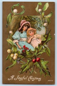 Maurice Iowa IA Postcard Christmas Children Mistletoe Berries Embossed 1909