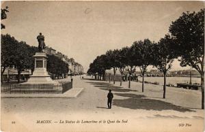 CPA MACON La Statue de Lamartine et le Quai du Sud (615966)