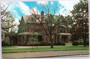 North Carolina Governor's Mansion - exterior left front view - Raleigh