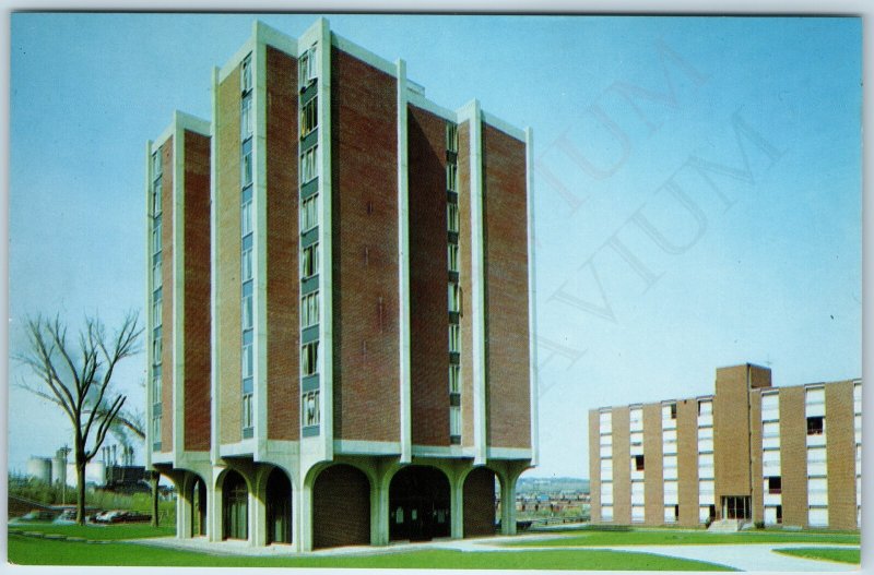 c1970s Cedar Rapids, IA Coe College High Rise Dormitory Dorm Brutalism PC A233