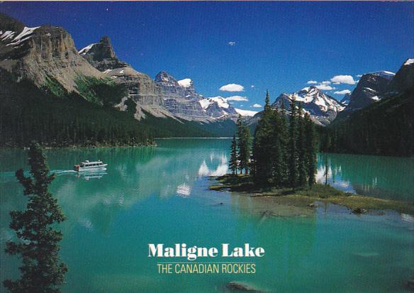 Canada Maligne Lake Spirit Island Alberta