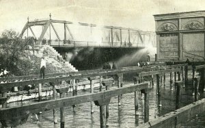 1915 Belle Isle Bridge Fire Detroit Postcard F98