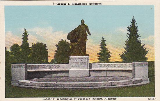 Alabama Booker T Washington Monument At Tuskegee Institute Curteich