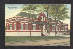 HASTINGS NEBRASKA UNION PACIFIC RAILROAD DEPOT TRAIN STATION VINTAGE POSTCARD