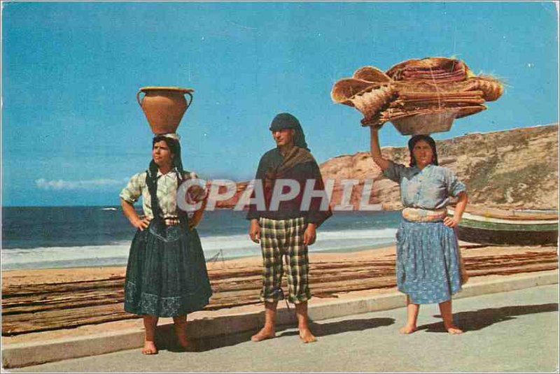 Postcard Modern 2 nazare portugal typical costume