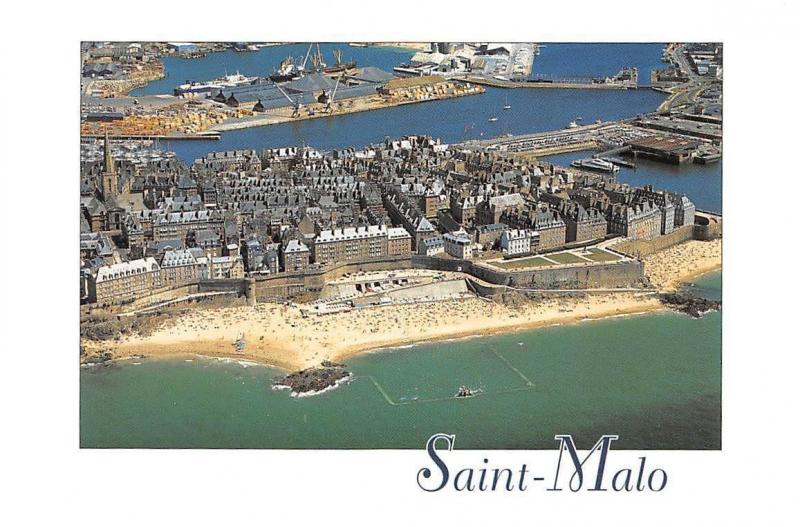 France La Cote Demeraude Saint Malo Cite Corsaire Plage