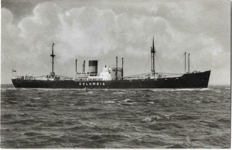 m.s. Colombia Nautica Real Photo Postcard 01.21