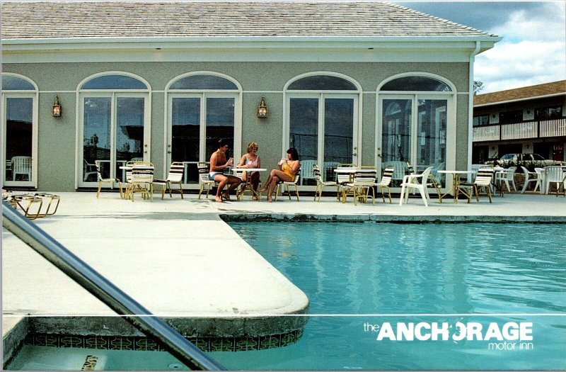 VINTAGE POSTCARD THE ANCHORAGE MOTOR INN AT OGUNQUIT MAINE c. 1970s