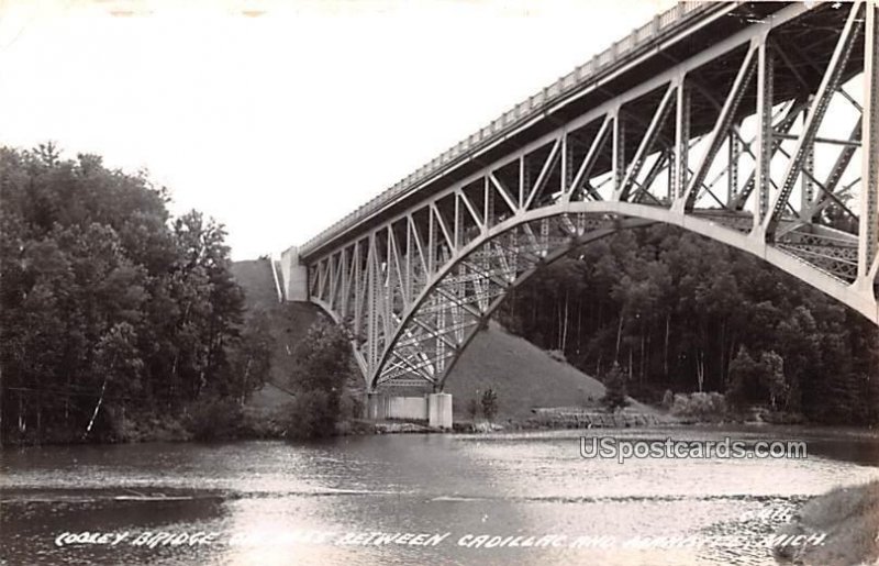 Cooley Bridge on M55 in Cadillac, Michigan