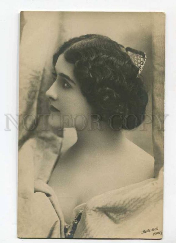 3020261 Curious CAVALIERI Italian Opera Star. Vintage photo PC