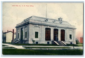 United States Post Office Exterior Scene Iowa City IA Antique Unposted Postcard