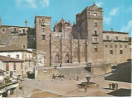 POSTAL 54937: GUADALUPE Caceres. Fachada del Monasterio