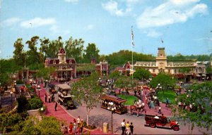 Disneyland Main Street Town Square 1968