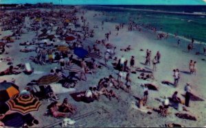 New York Long Island Jones Beach Sunbathers