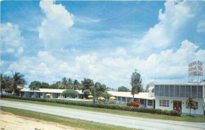 Homestead Florida 1960s Postcard White Heron Lodge