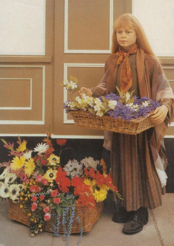 Victorian Flower Girl At Madame Tussauds Waxwork Postcard