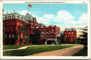 Postcard NY Poughkeepsie Vassar College Main Building