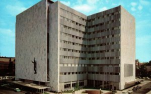 VINTAGE POSTCARD NEW MAYO CLINIC BUILDING ROCHESTER MINNESOTA CHROME 1960s