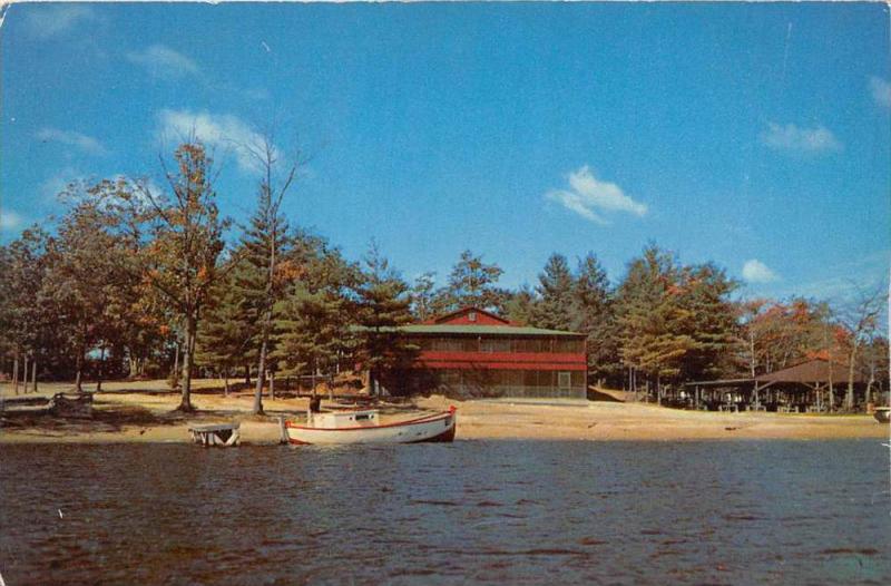 Massachusetts Webster    Treasure Island Webster Lake