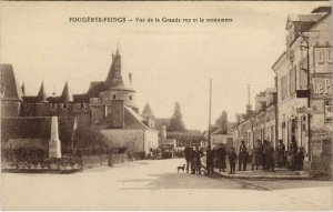 CPA FOUGERES Feings-Vue de la Grande rue et lemonument (127964)