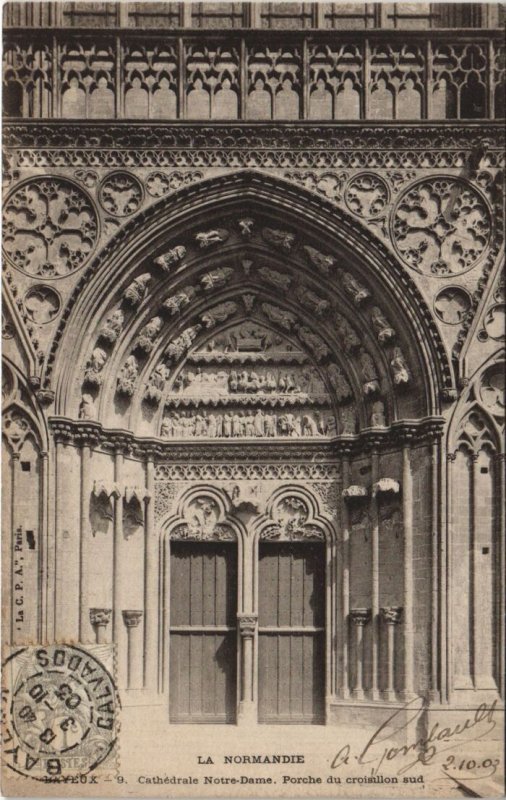 CPA BAYEUX Cathedrale Notre-Dame - Porche du Croisillon Sud (1250170)