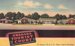 GRENADA TOURIST COURT US 51 STATE 7 & 8 MISSISSIPPI POSTCARD (1940s)