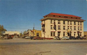 VIRGINIAN HOTEL Medicine Bow, Wyoming Lincoln Highway c1950s Vintage Postcard