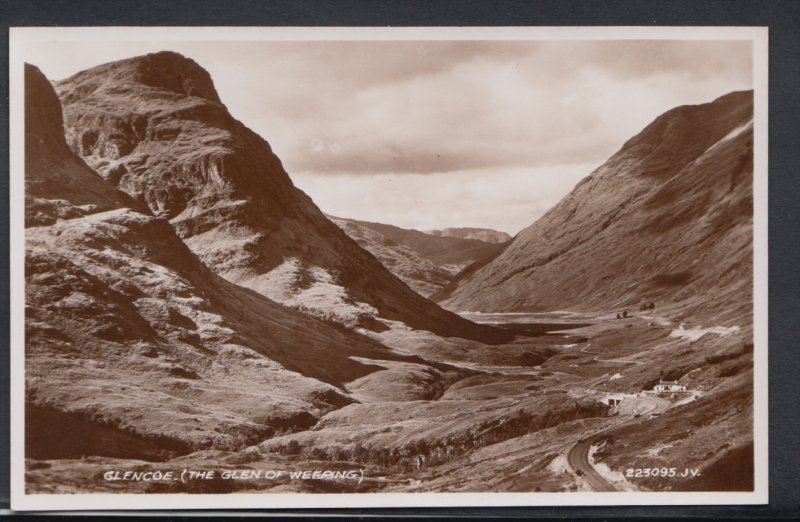 Scotland Postcard - Glencoe - The Glen of Weeping  DC1722