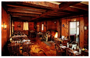 Masachusetts West Brookfield The Salem Crofs Inn , Dining Room