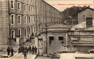 CPA Militaire Verdun - Caserne Jeanne d'Arc (91018)