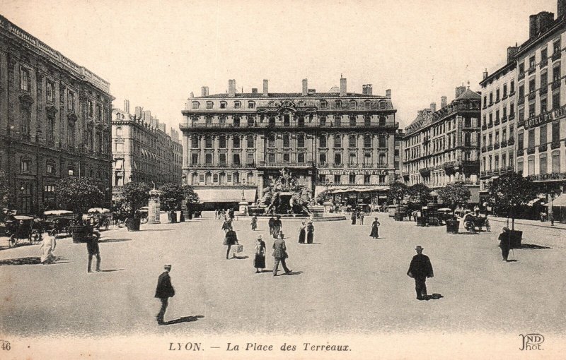 Vintage Postcard La Place Des Terreaux Plaza Square Lyon France