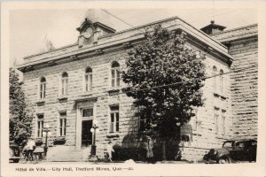 Hotel de Ville City Hall Thetford Mines QC Quebec PECO Postcard H8