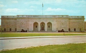 Washington DC, No. Entrance Freer Art Gallery Smithsonian Institution, Postcard