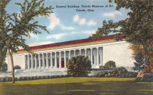 TOLEDO, OH Ohio  MUSEUM OF ART~Central Building  c1940's Tichnor Linen Postcard