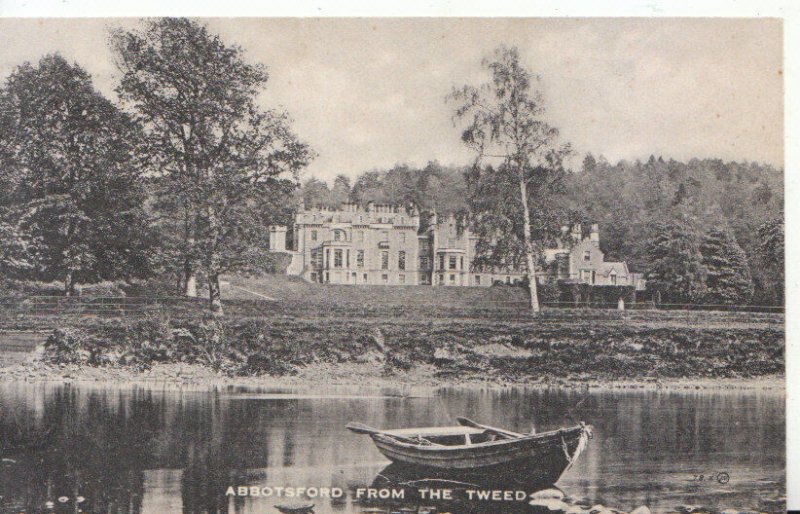 Scotland Postcard - Abbotsford from The Tweed - Roxburghshire - Ref 1377A