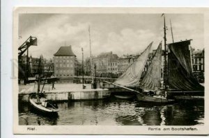 3158584 Germany KIEL Marina Port Bootshafen Vintage postcard