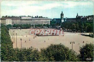 Postcard Modern Lyon Place Bellecour