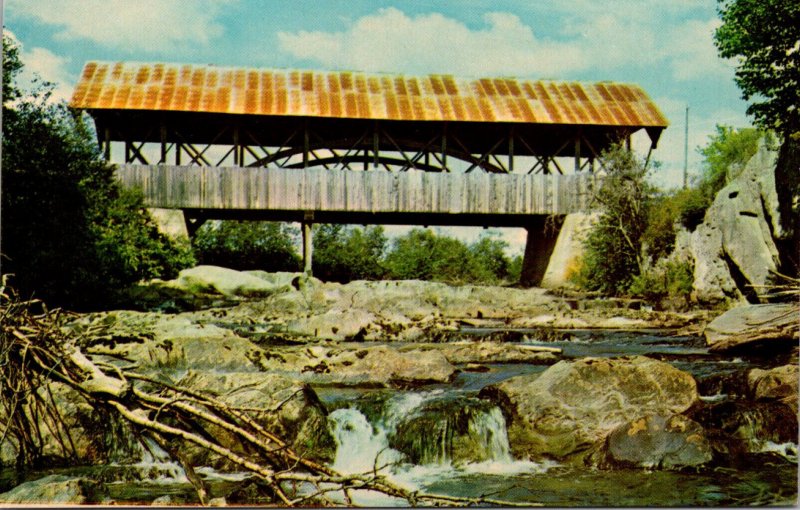 HAPPY CORNER BRIDGE - New Hampshire Covered Bridges