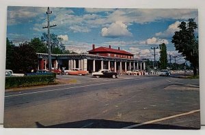Chautauqua New York Entrance to Town Cool Old Cars 1950s Postcard H1
