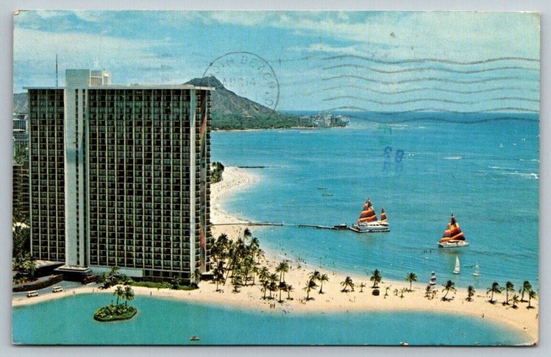 Vintage Hawaii Postcard -  Hilton Hawaiian Village  Honolulu