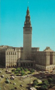 USA Public Square Showing Terminal Group Cleveland Ohio Vintage Postcard 07.35