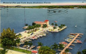 FL - Bradenton. Memorial Pier and the Yacht Basin