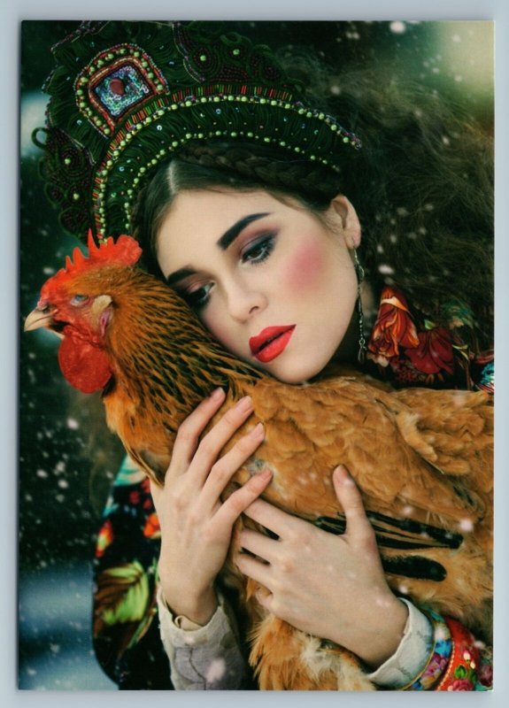 BEAUTY RUSSIAN WOMAN hug COCK Rooster Ethnic Folk Headdress New Postcard