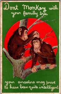 1910 DON'T MONKEY WITH YOUR FAMILY TREE NASH Comic POSTCARD 46-228 KE14