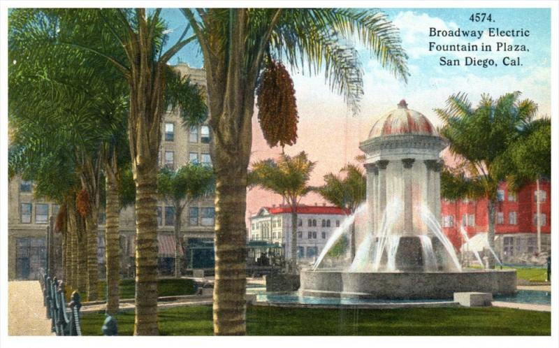 13801 CA  SanDiego   Broadway Electric Fountain in Plaza